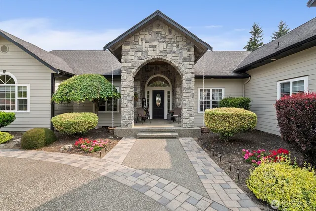 $1,095,000 | 9609 346th Street South, Roy, WA 98580