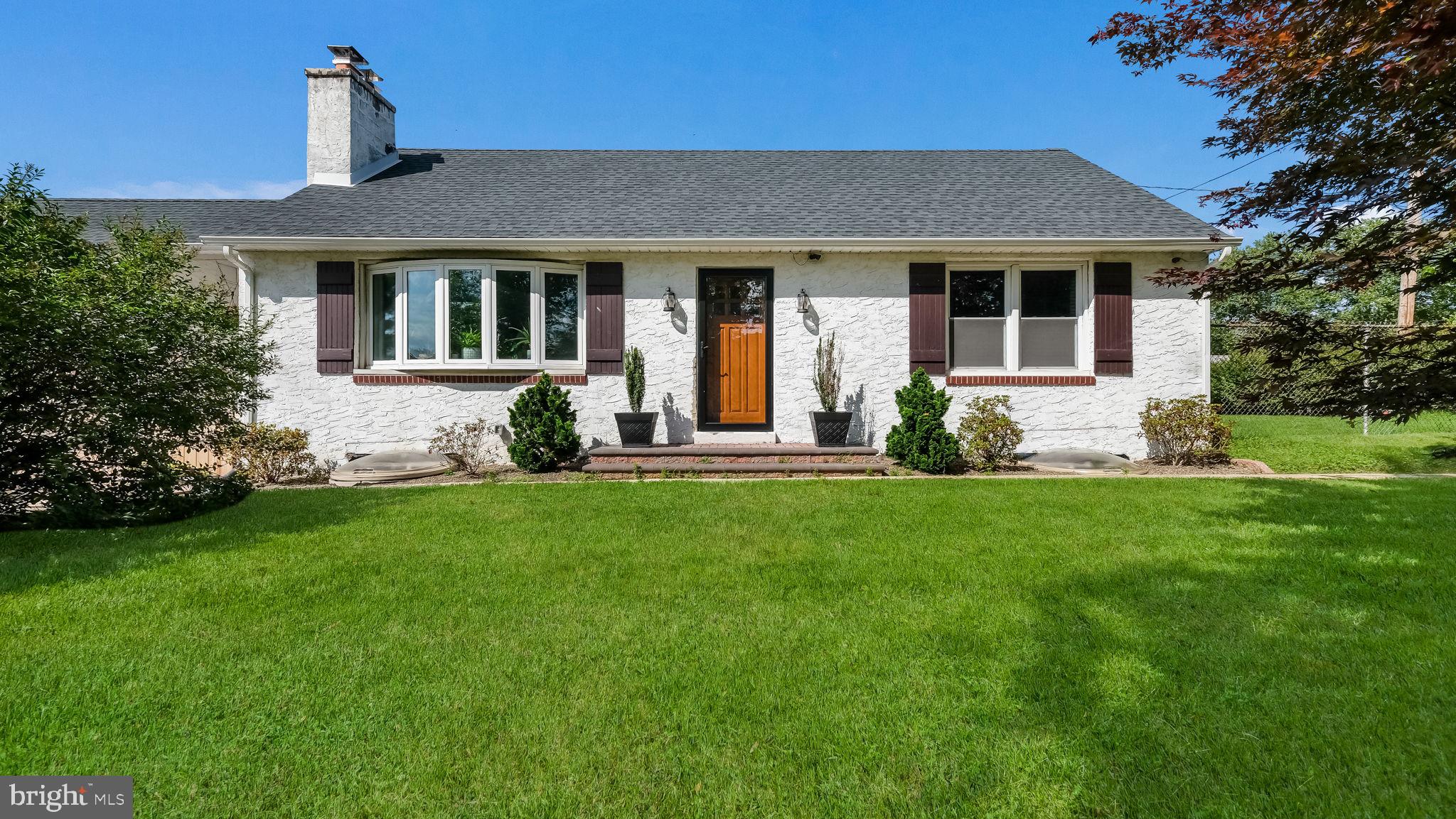 501 Vernon Road Willow Grove, PA 19090 - Photo 1 of 20 Gallery Image 1