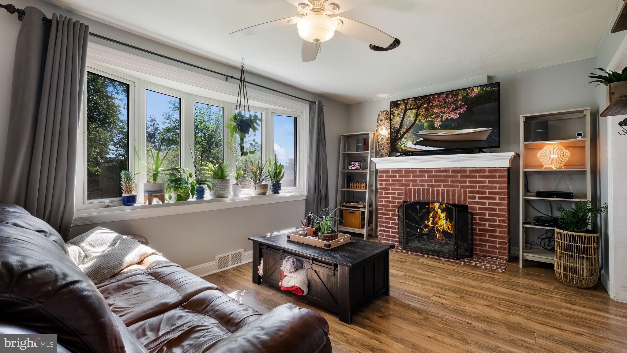 501 Vernon Road Willow Grove, PA 19090 - Photo 5 of 20 Gallery Image 5