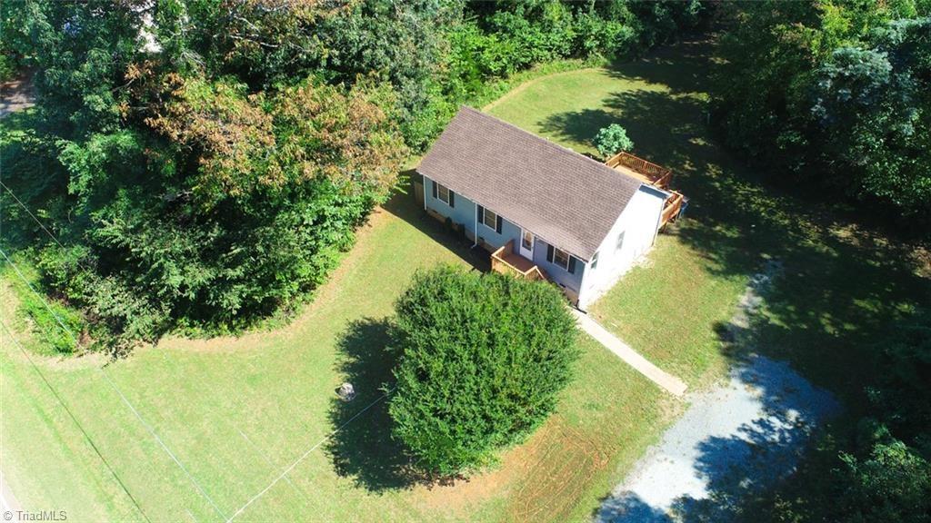 4236 Mineral Springs Road Graham, NC 27253 - Photo 10 of 31 Gallery Image 10