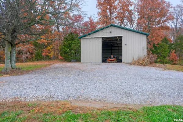 $279,500 | 890 Gilead Church Road, Simpson, IL 62985