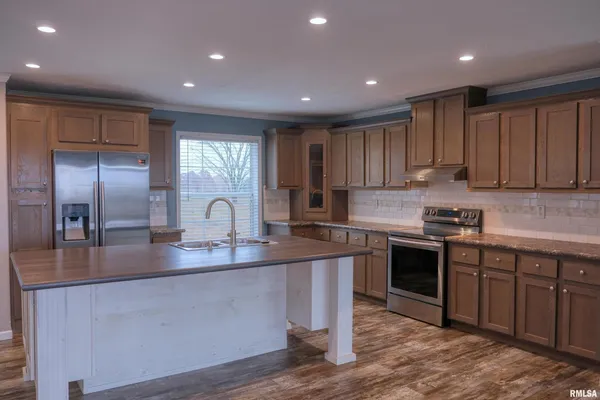 $279,500 | 890 Gilead Church Road, Simpson, IL 62985