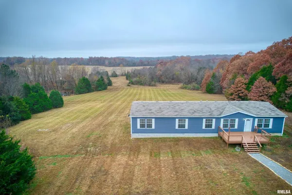 $279,500 | 890 Gilead Church Road, Simpson, IL 62985