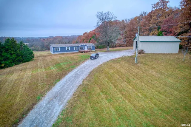 $279,500 | 890 Gilead Church Road, Vienna, IL 62995