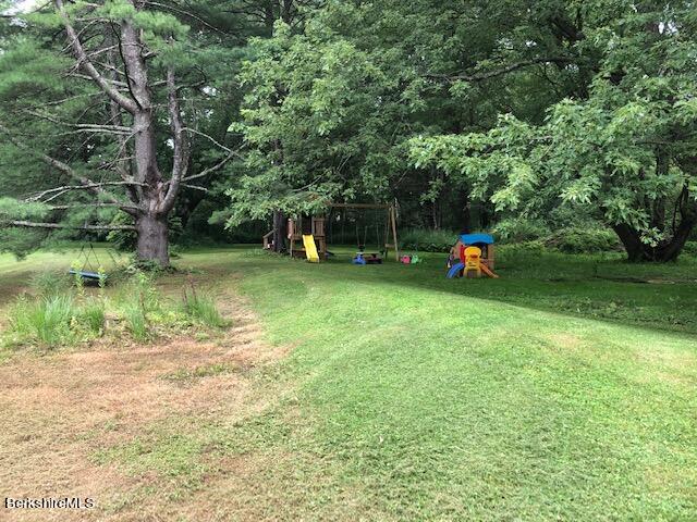 181 Matteson Road Bennington, VT 05257 - Photo 25 of 25 a view of a park with large trees