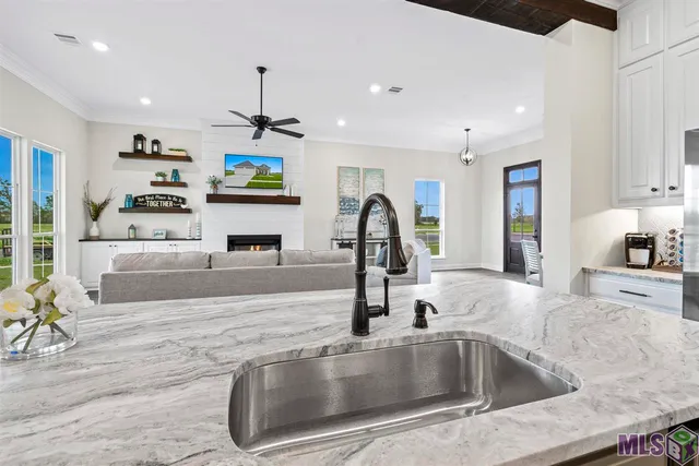 $389,900 | 5160 Black River Road, Darrow, LA 70725