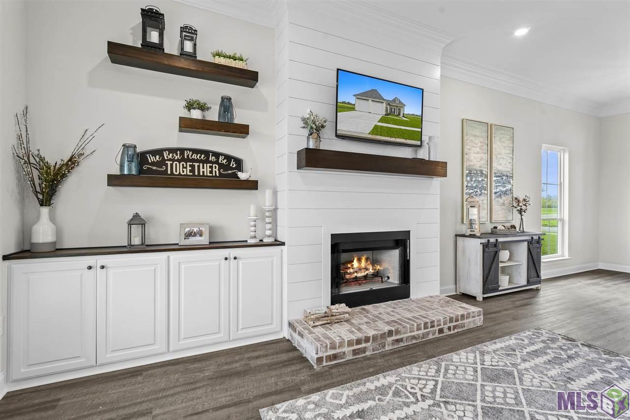 5160 Black River Road Darrow, LA 70725 - Photo 9 of 38