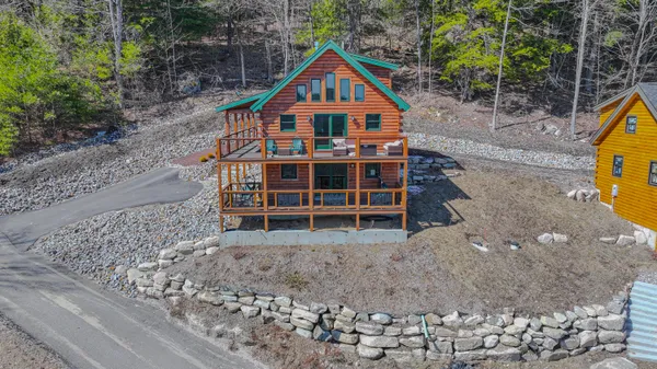 $899,900 | 14 Trailside Way, Unit 14, Bridgton, ME 04009