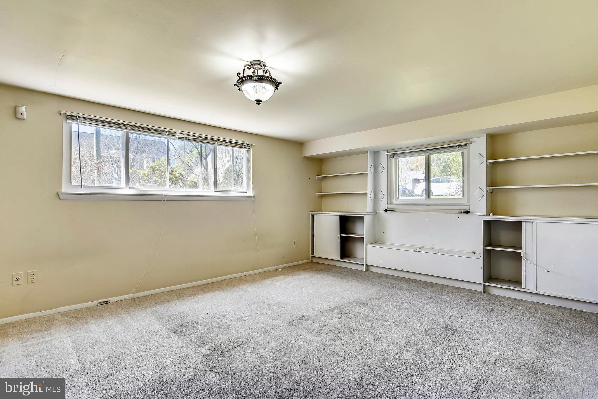1703 Ladd Street Silver Spring, MD 20902 - Photo 22 of 26 Rec room