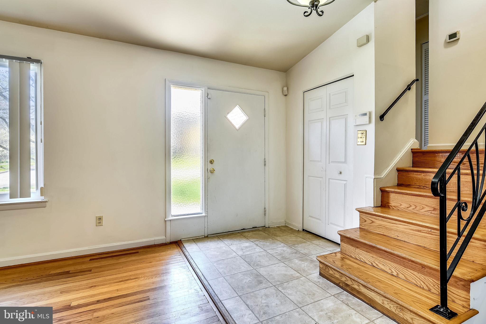 1703 Ladd Street Silver Spring, MD 20902 - Photo 5 of 26 Entrance
