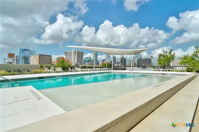$798,800 | 800 Embassy Drive, Unit 319, Austin, TX 78702