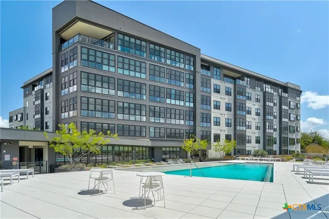 $798,800 | 800 Embassy Drive, Unit 319, Austin, TX 78702