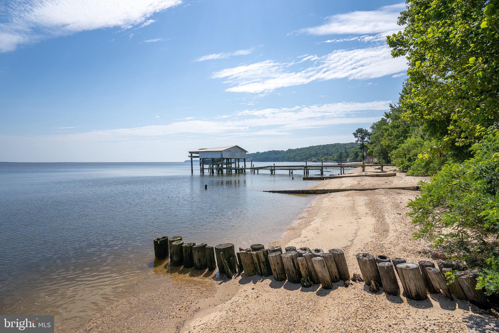 1012 Riverview Road Montross, VA 22520 - Photo 33 of 36 Beach area