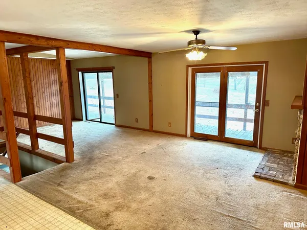 $143,910 | 17 Springwater Drive, Jacksonville, IL 62650