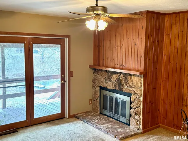 $159,900 | 17 Springwater Drive, Jacksonville, IL 62650