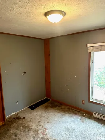 $143,910 | 17 Springwater Drive, Jacksonville, IL 62650