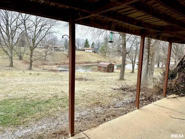 $159,900 | 17 Springwater Drive, Jacksonville, IL 62650