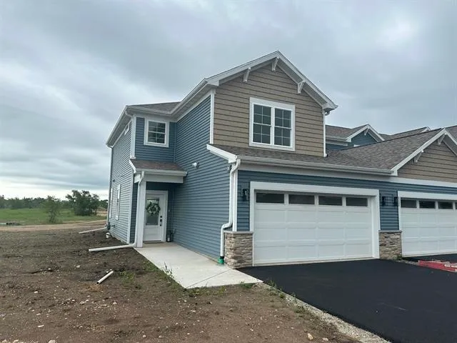 $314,900 | 3150 South Bartells Drive, Beloit, WI 53511