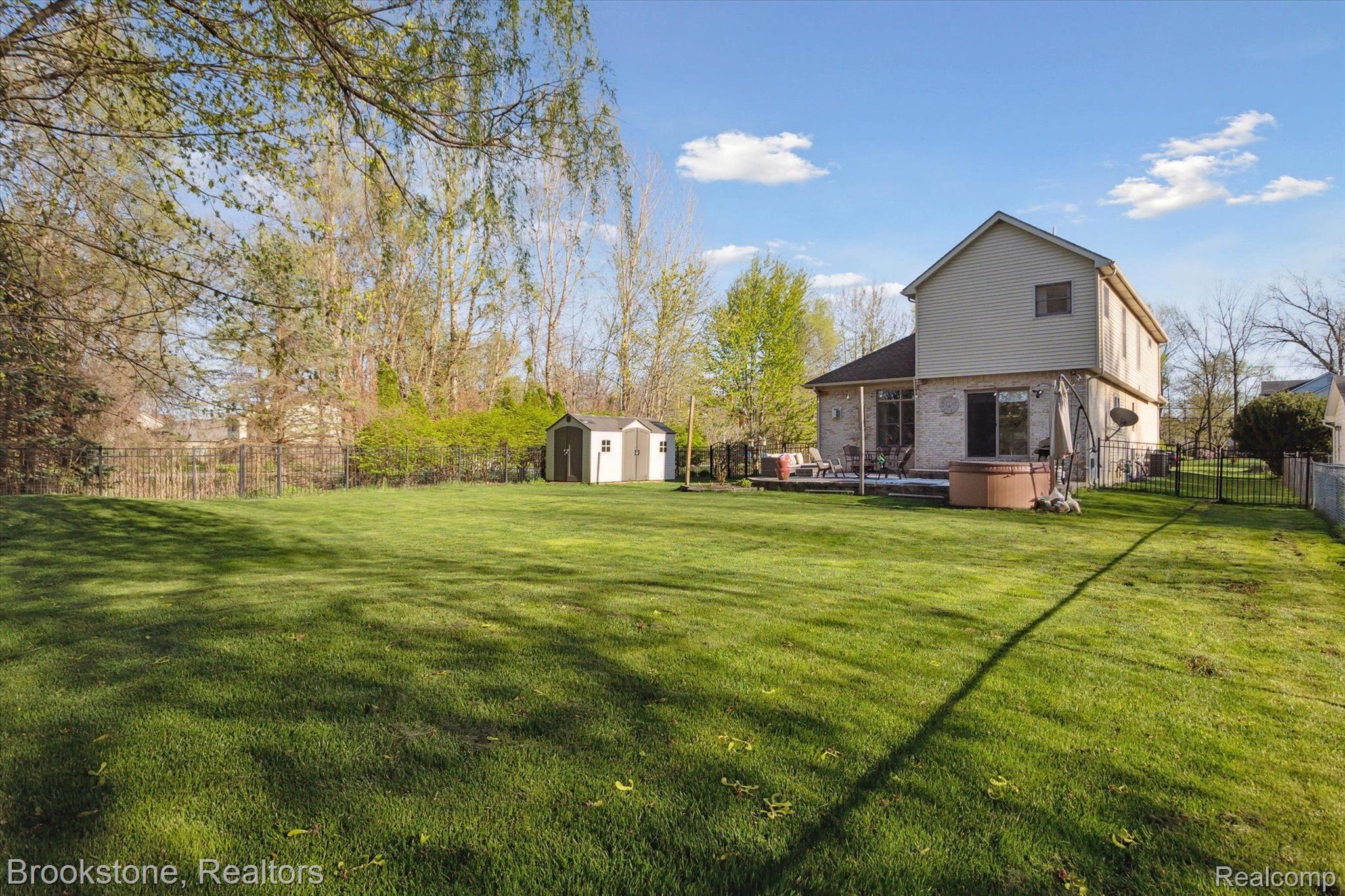 47436 Saltz Road Canton, MI 48187 - Photo 46 of 49 Gallery Image 46