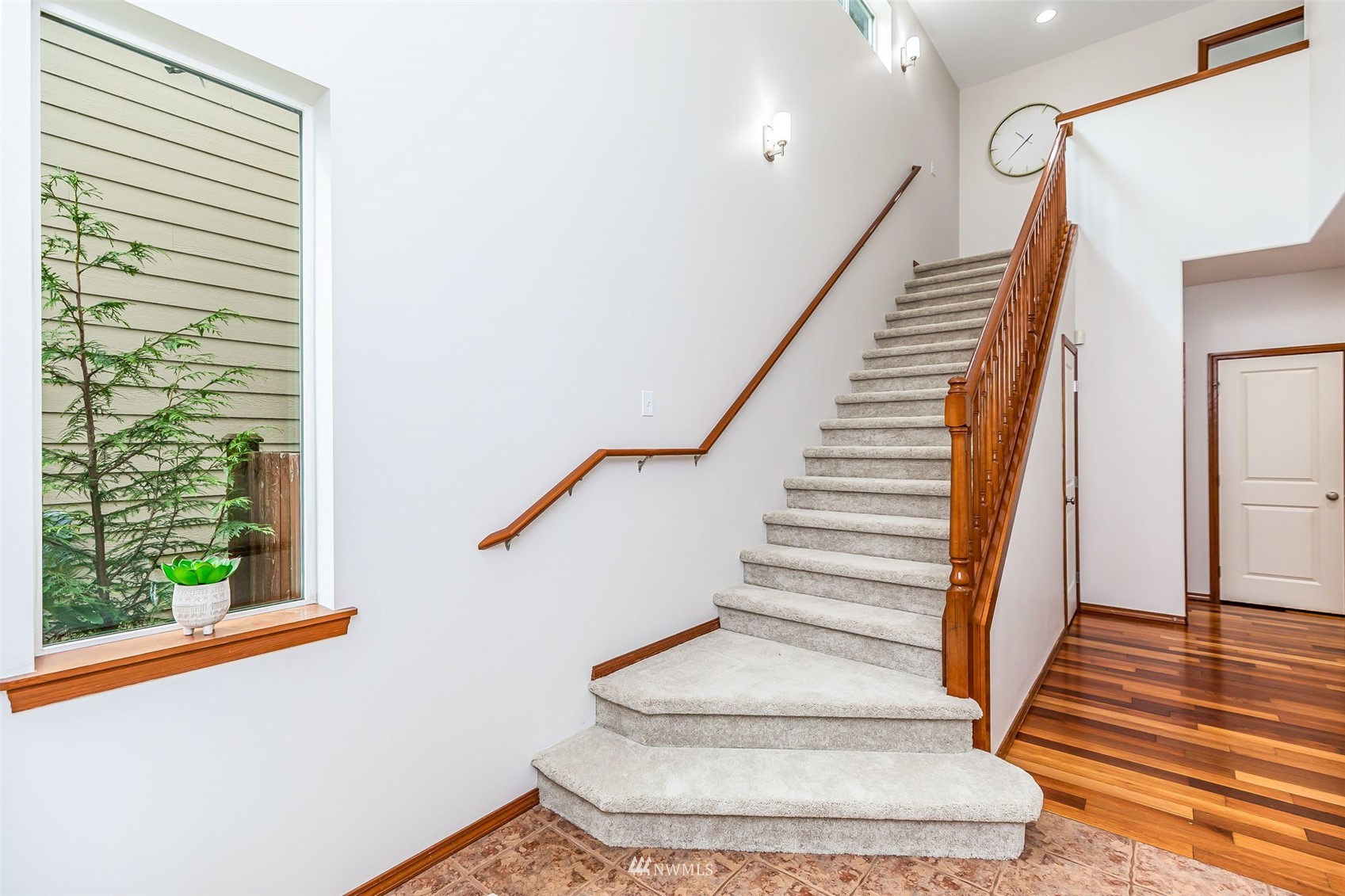 3331 182nd Place Southeast Bothell, WA 98012 - Photo 17 of 29 a view of entryway