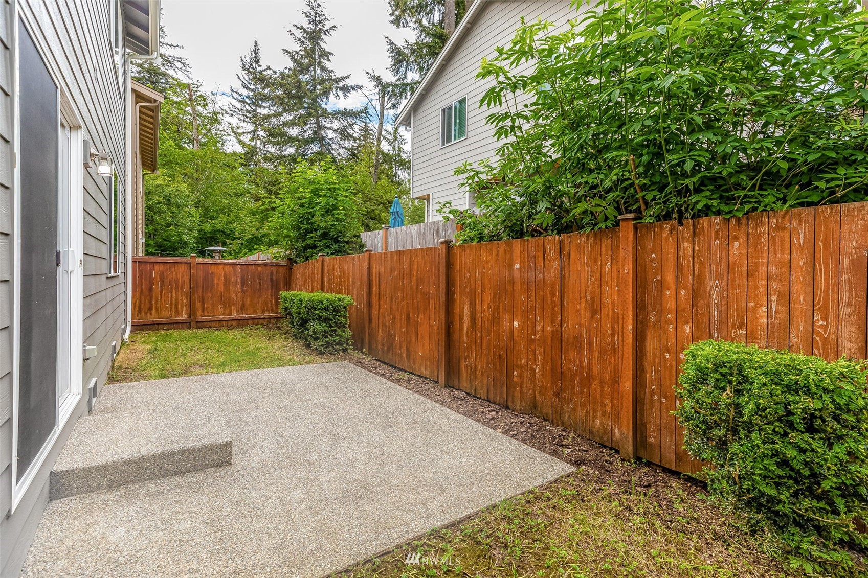 3331 182nd Place Southeast Bothell, WA 98012 - Photo 28 of 29 a view of backyard with green space