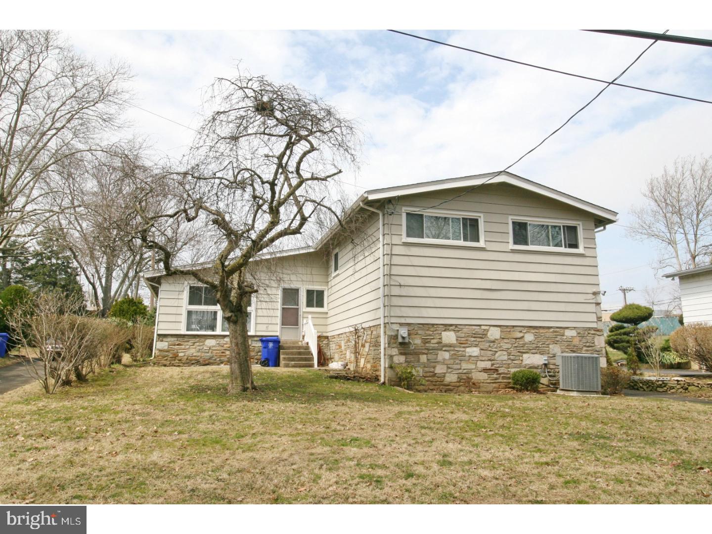 104 Yew Road Cheltenham, PA 19012 - Photo 15 of 16