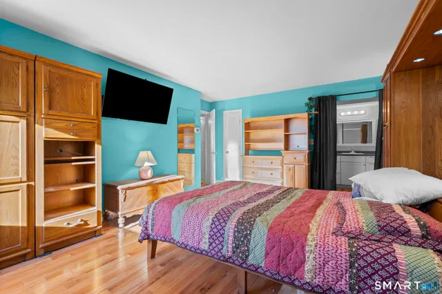 $531,500 | 315 Navajo Lane, Unit A, Stratford, CT 06614