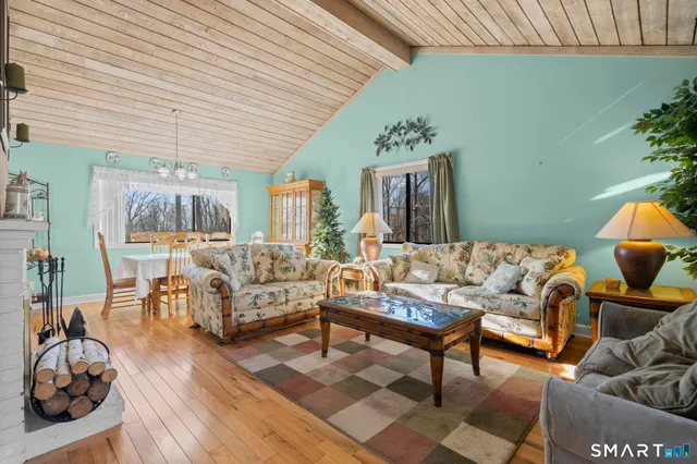 $531,500 | 315 Navajo Lane, Unit A, Stratford, CT 06614