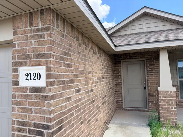 $1,450 | 2120 North Texas Avenue, Lubbock, TX 79403