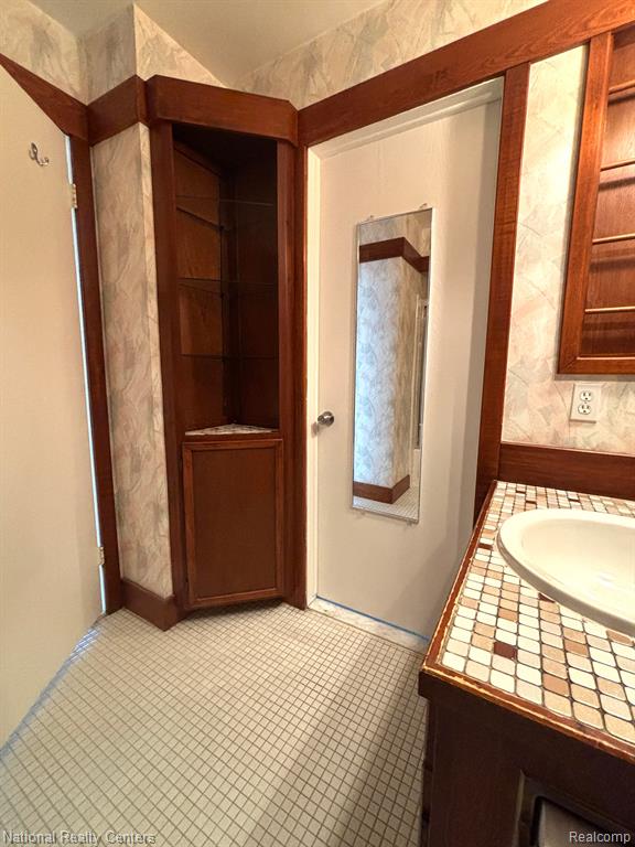 4961 East 10 Mile Road, Unit 8 Warren, MI 48091 - Photo 35 of 38 Gallery Image 35