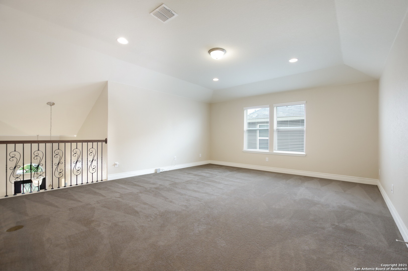 12124 Coyote Ranch San Antonio, TX 78254 - Photo 22 of 25
