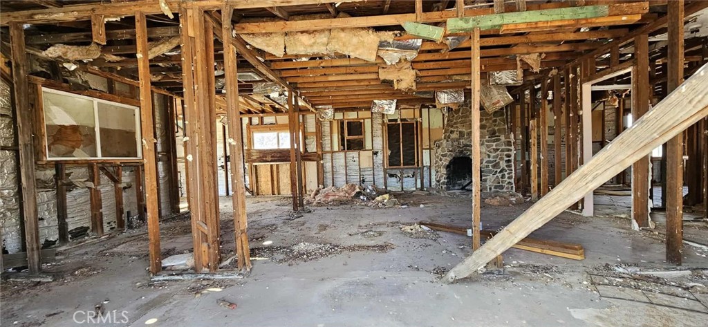 33354 Haynes Road Lucerne Valley, CA 92356 - Photo 14 of 32