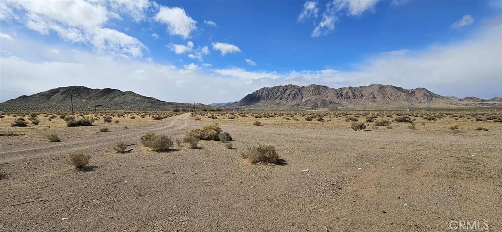33354 Haynes Road Lucerne Valley, CA 92356 - Photo 29 of 32