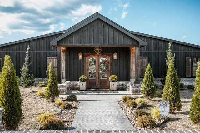 $959,000 | 1656 Dibrell-Lucky Road, McMinnville, TN 37110