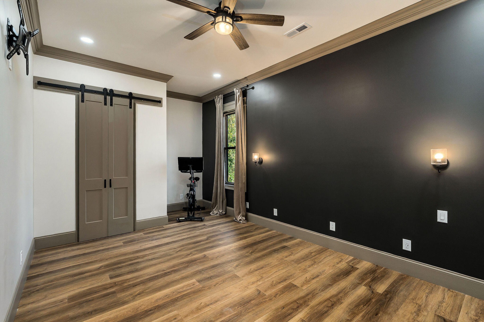 1656 Dibrell-Lucky Road McMinnville, TN 37110 - Photo 35 of 62 a view of a livingroom with a furniture and ceiling fan