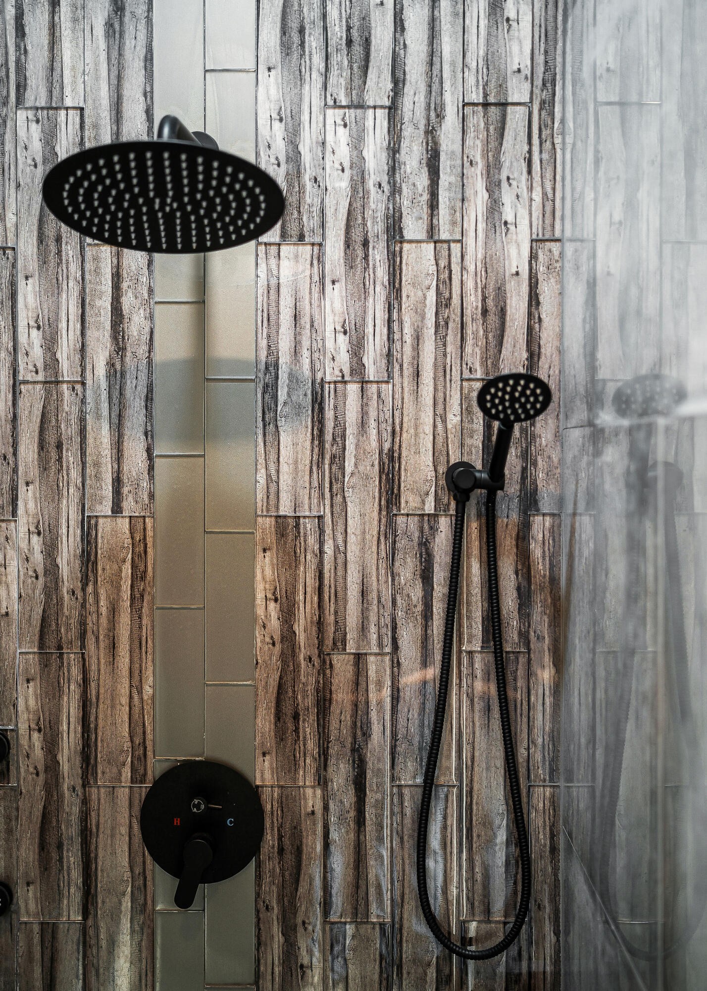 1656 Dibrell-Lucky Road McMinnville, TN 37110 - Photo 44 of 62 a bathroom with a shower