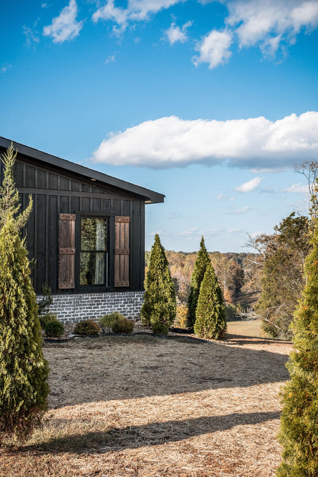 1656 Dibrell-Lucky Road McMinnville, TN 37110 - Photo 52 of 62 a front view of a house
