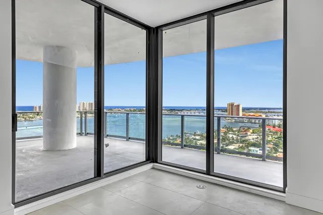 $3,100,000 | 220 Lake Shore Drive, Unit N2103, Lake Park, FL 33403