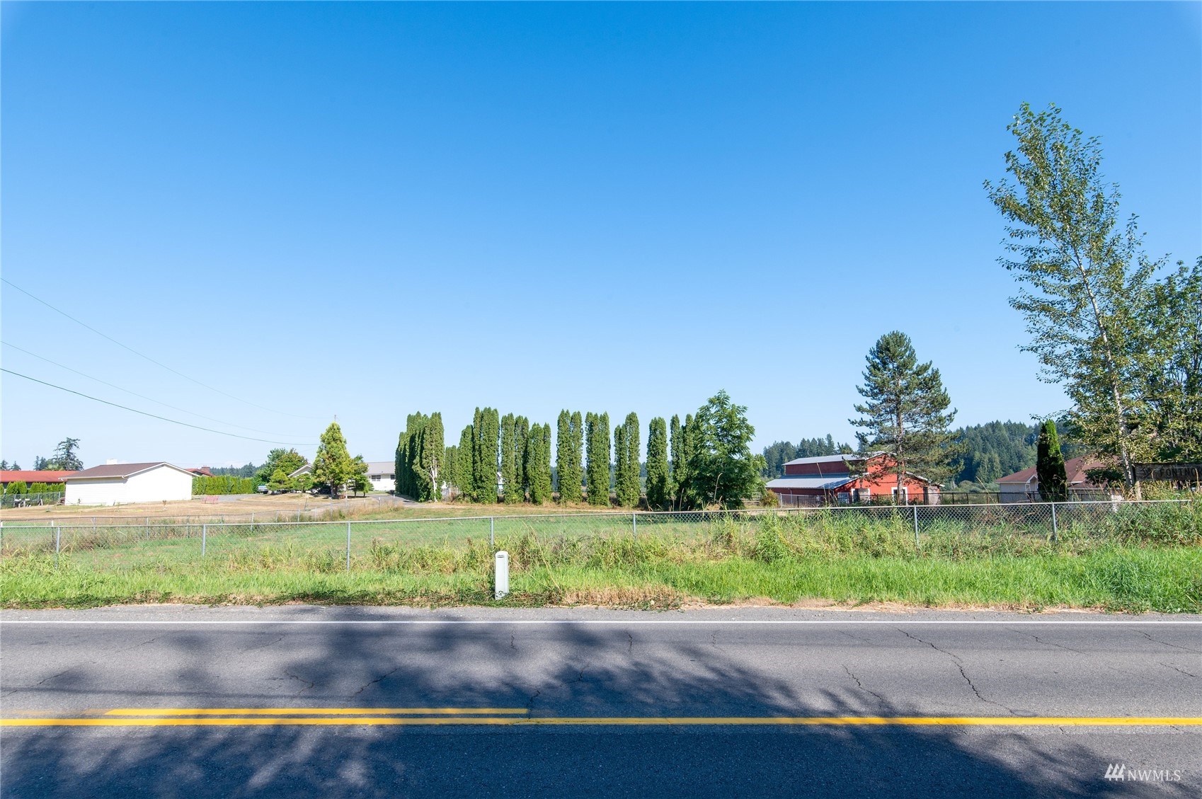 7687 Sidney Road Southwest Port Orchard, WA 98367 - Photo 3 of 12 Gallery Image 3