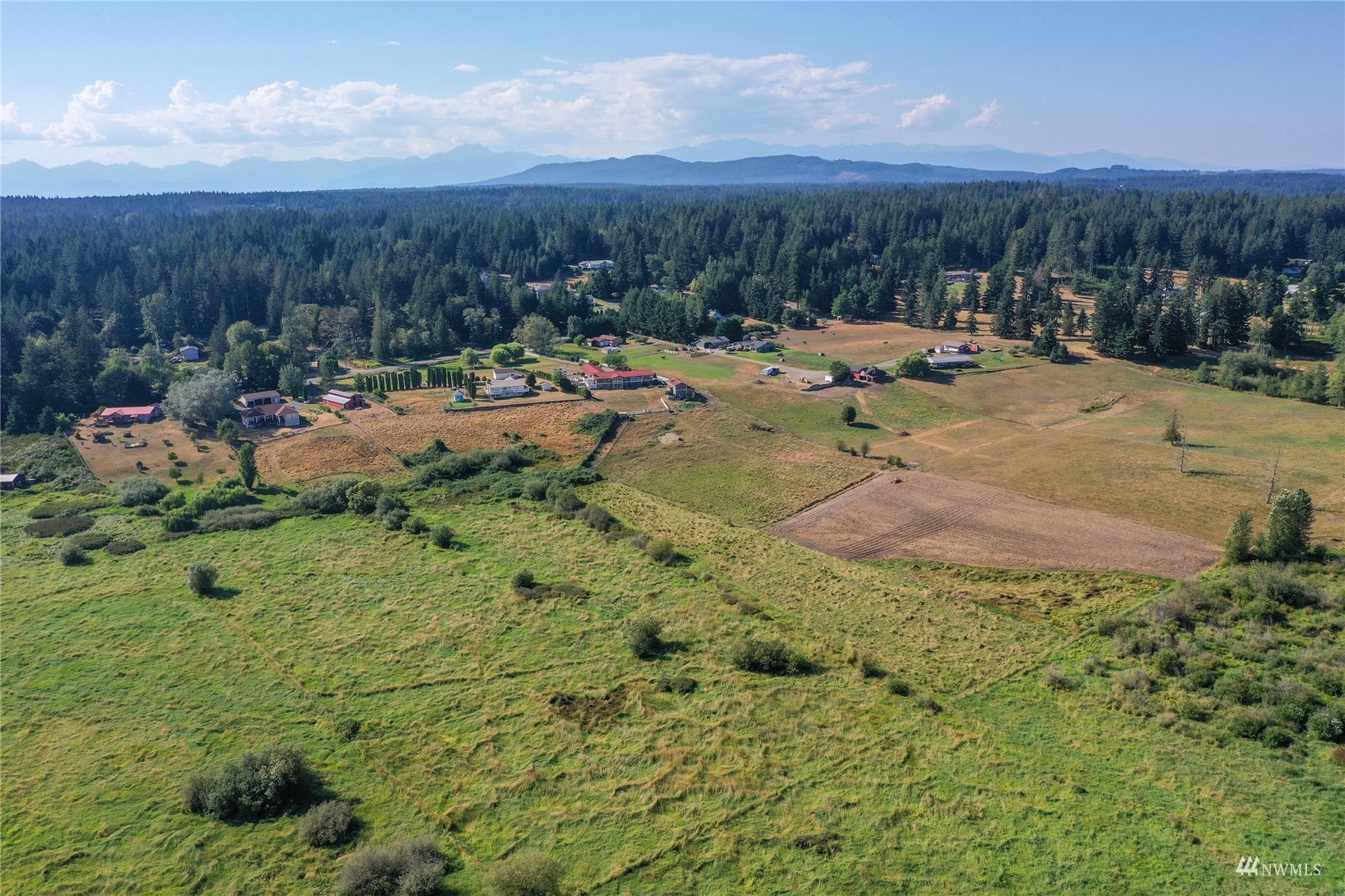 7687 Sidney Road Southwest Port Orchard, WA 98367 - Photo 10 of 12 Gallery Image 10