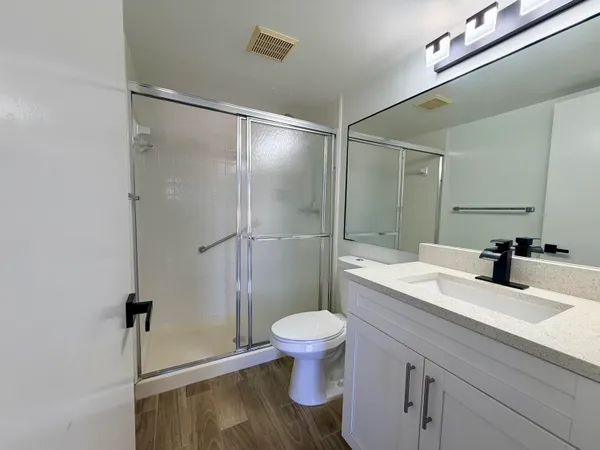 $2,100 | 616 Sea Pine Way, Unit C3, Greenacres, FL 33415