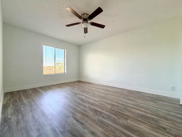 $2,100 | 616 Sea Pine Way, Unit C3, Greenacres, FL 33415