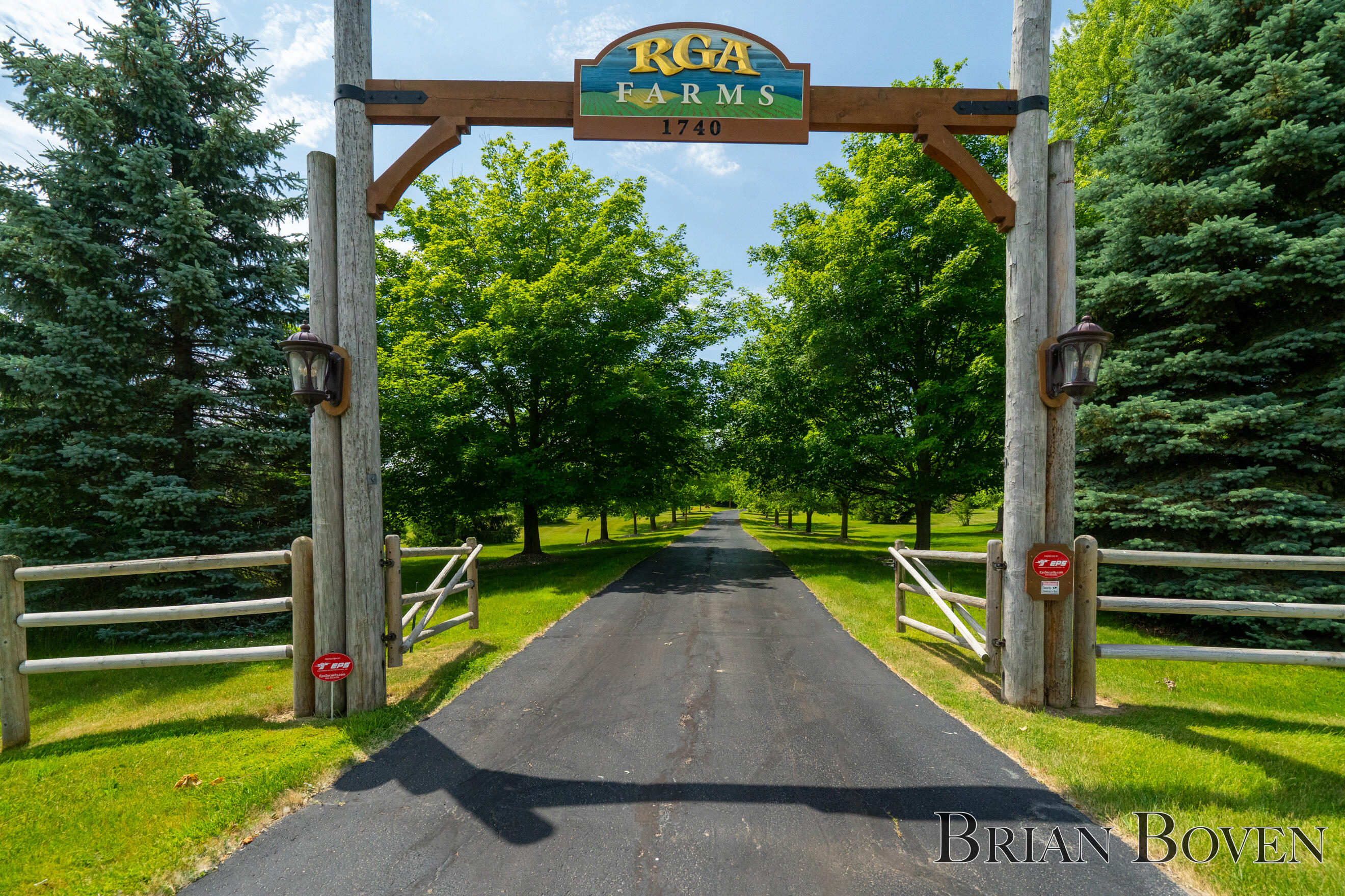 1740 7 Mile Road Northwest Comstock Park, MI 49321 - Photo 10 of 88 DSC08273