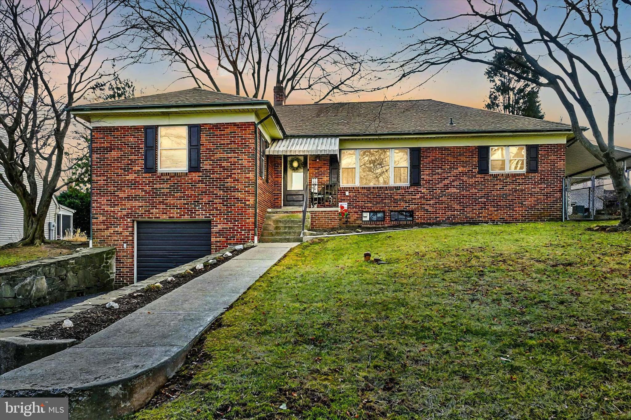 844 Rathton Road York, PA 17403 - Photo 1 of 30 Gallery Image 1