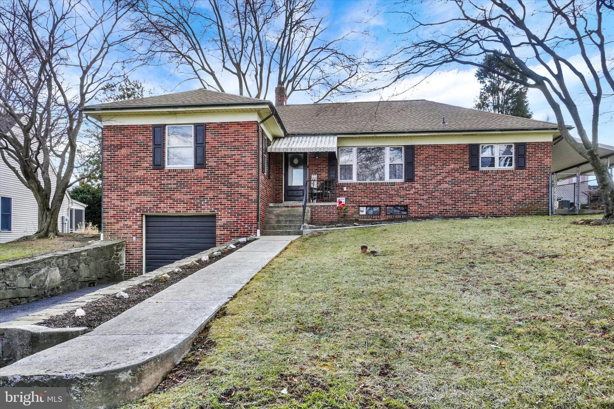 844 Rathton Road York, PA 17403 - Photo 2 of 30 Gallery Image 2
