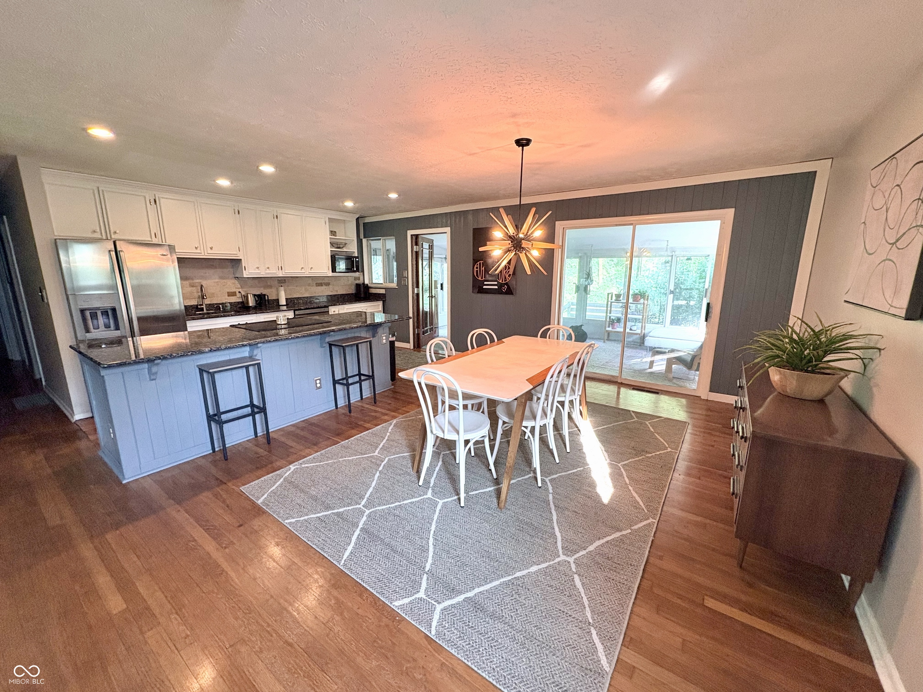6632 Sargent Road Indianapolis, IN 46256 - Photo 12 of 32 Gallery Image 12