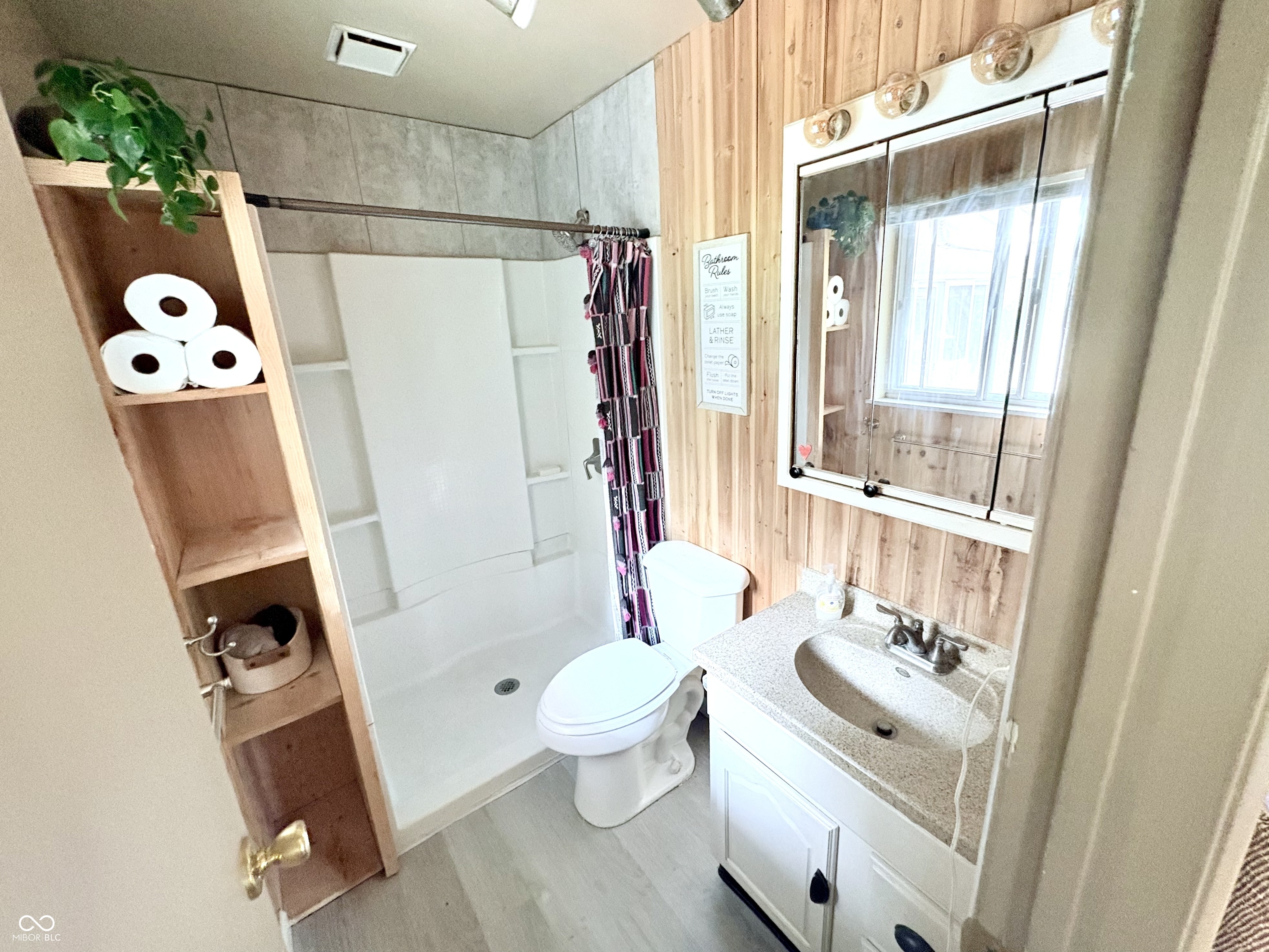 6632 Sargent Road Indianapolis, IN 46256 - Photo 15 of 32 Gallery Image 15