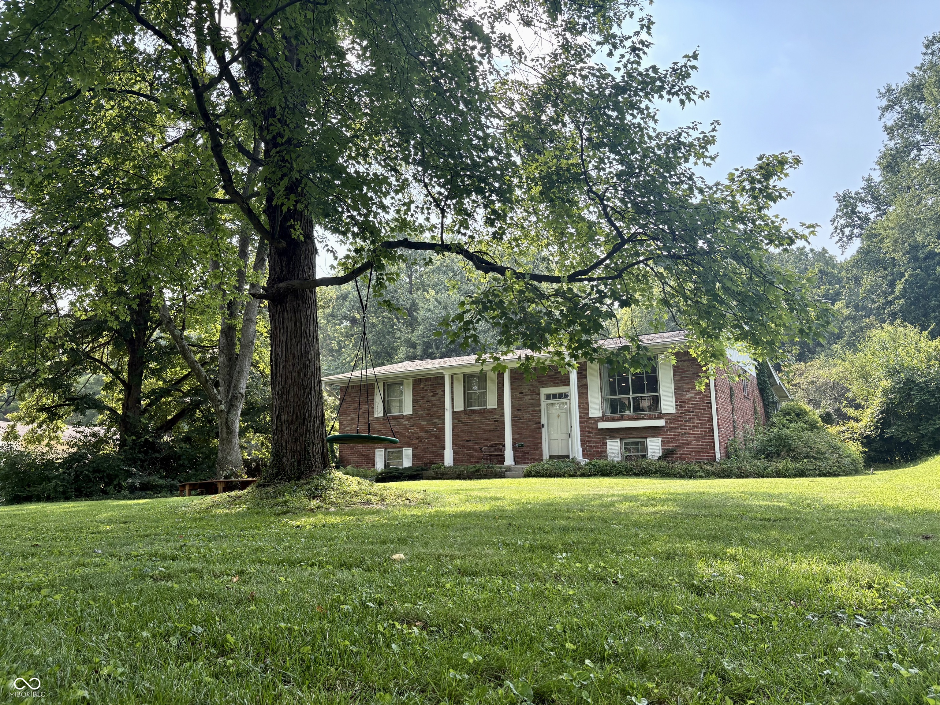 6632 Sargent Road Indianapolis, IN 46256 - Photo 2 of 32 Gallery Image 2