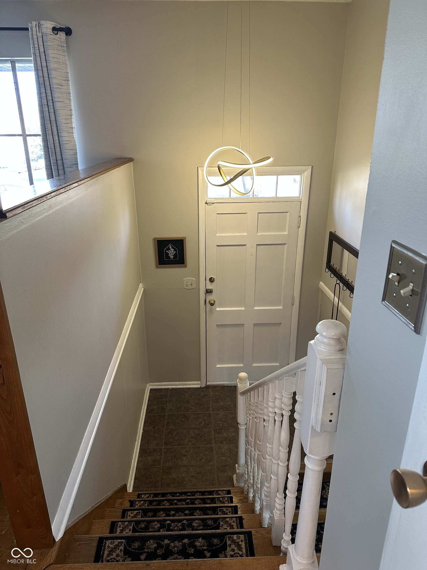 6632 Sargent Road Indianapolis, IN 46256 - Photo 7 of 32 Gallery Image 7