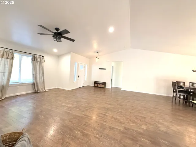 $629,000 | 477 Palisade Drive, Roseburg, OR 97471